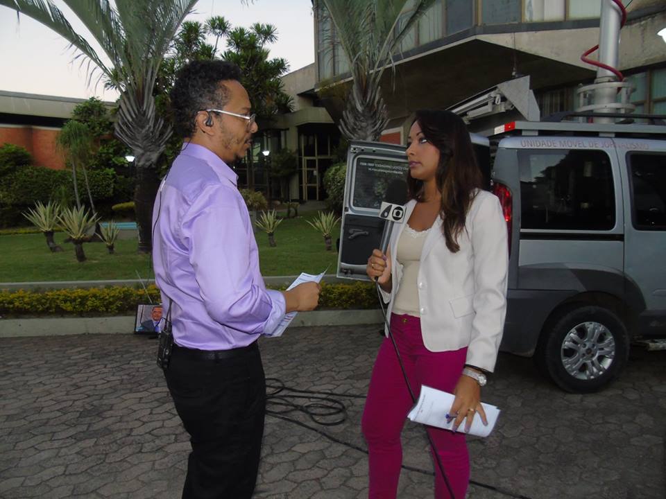 foto flavio tongo em entrevista para TV Gazeta